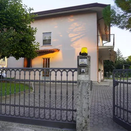 Oliva's House Con Giardino Feriehus Palazzolo dello Stella